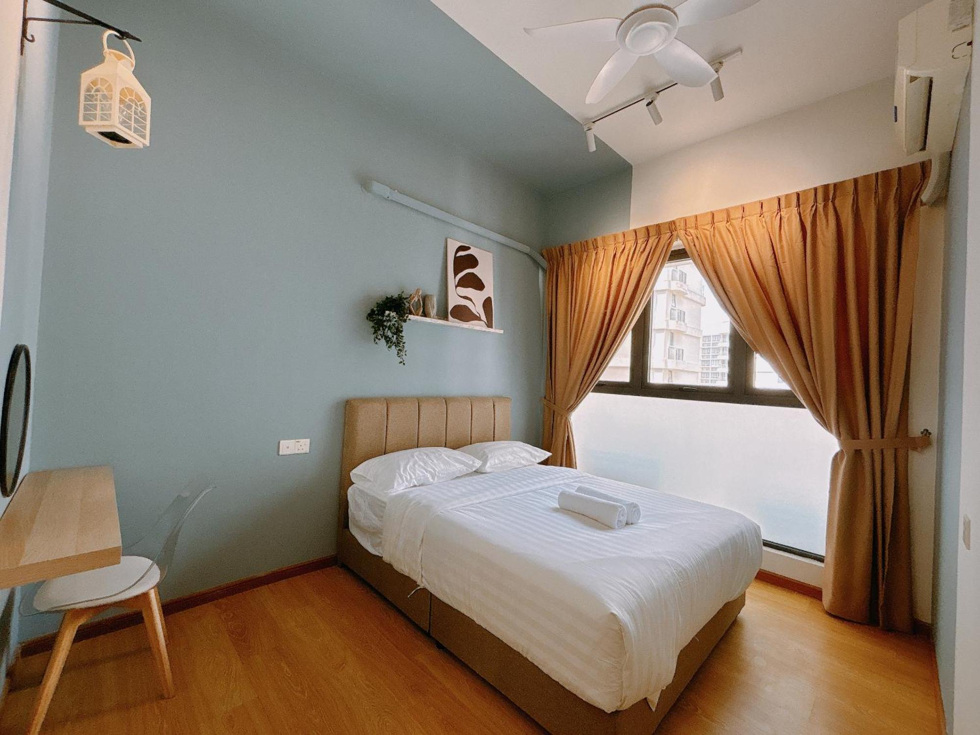 Апартаменты Seafront Country Garden Danga Bay By Lions Bay Джохор-Бару Номер фото