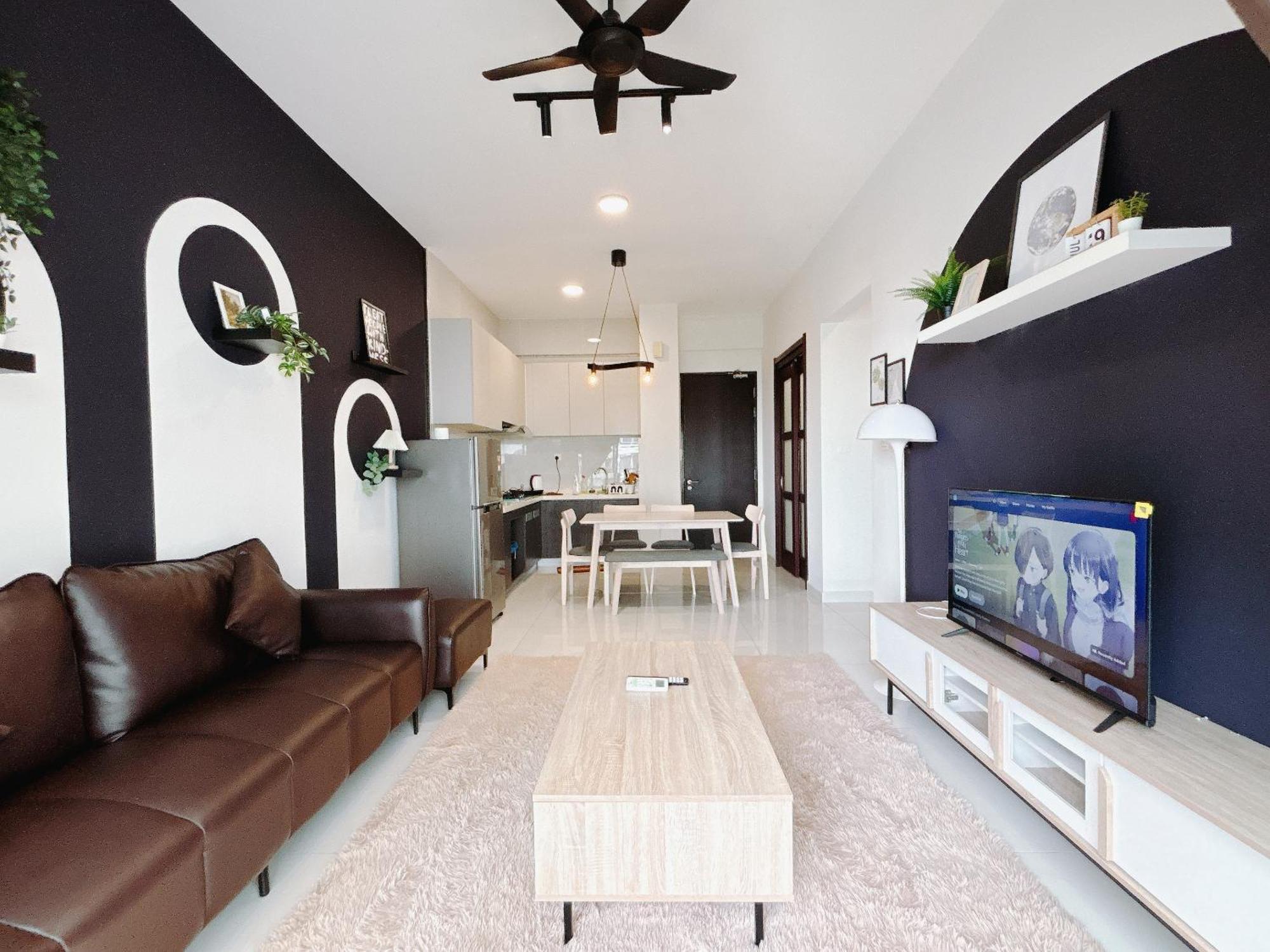 Апартаменты Seafront Country Garden Danga Bay By Lions Bay Джохор-Бару Номер фото
